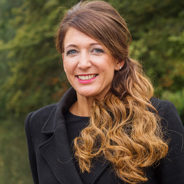 Eine Haarverlängerung mit vielen Stylingvarianten:  (&copy; &copy; Great Lengths)