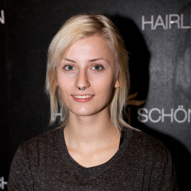 Marie vor dem Umstyling:  (&copy; &copy; Great Lengths)