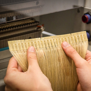 Haar mit den neuen Bondings, mit Great Lengths Branding:  (&copy; &copy; Great Lengths)