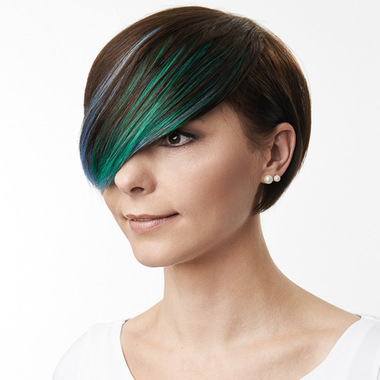 Extensions in kurzen Haaren - geziehlt gesetzt ergeben sie eine peppige Kurzhaarfrisur:  (&copy; &copy; Great Lengths)