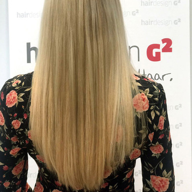 Nadja nach der Haarverlängerung:  (&copy; &copy; Great Lengths)