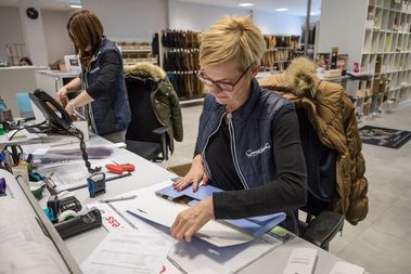 Great Lengths - Versand:  (&copy; &copy; Great Lengths)