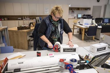 Great Lengths - Versand:  (&copy; &copy; Great Lengths)