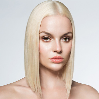 Anna, vorher:  (&copy; &copy; Great Lengths)