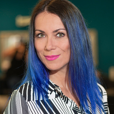 Anie vor der Haarverlängerung:  (&copy; &copy; Great Lengths)