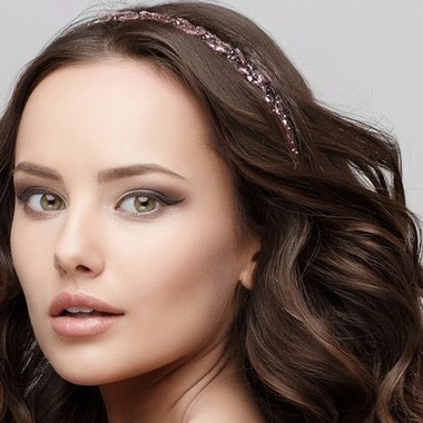 Headband mit Glasperlen von TASSEL:  (&copy; Great Lengths)