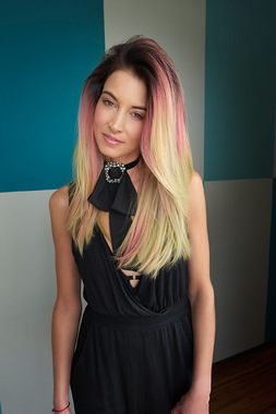 LOOK 3 - P1060844 RGB:  (&copy; &copy; Great Lengths)