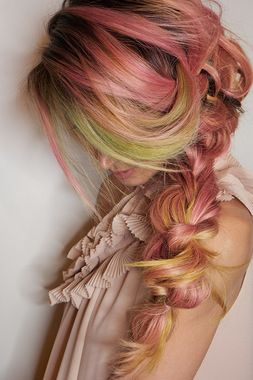 LOOK 10 - P1090110 RGB:  (&copy; &copy; Great Lengths)