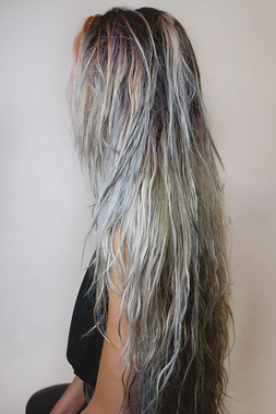 Look 6 - P1100825 RGB.jpg:  (&copy; &copy; Great Lengths)