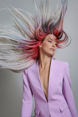 LOOK 6 - GL14883 RGB:  (&copy; &copy; Great Lengths)