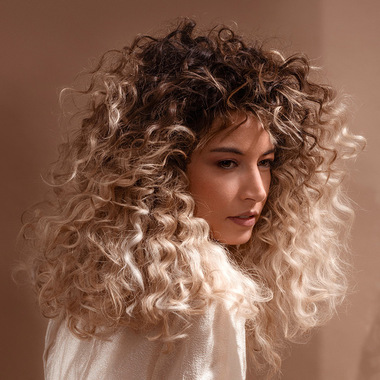 Neue Trendfarbe Tiger-Blond (&copy; Great Lengths)