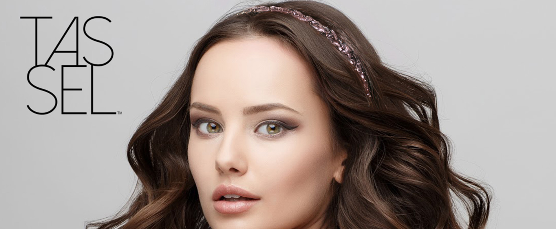 Headbands und Hair Ties - wundervolle Kunstwerke, handgefertigt (&copy; TASSEL)