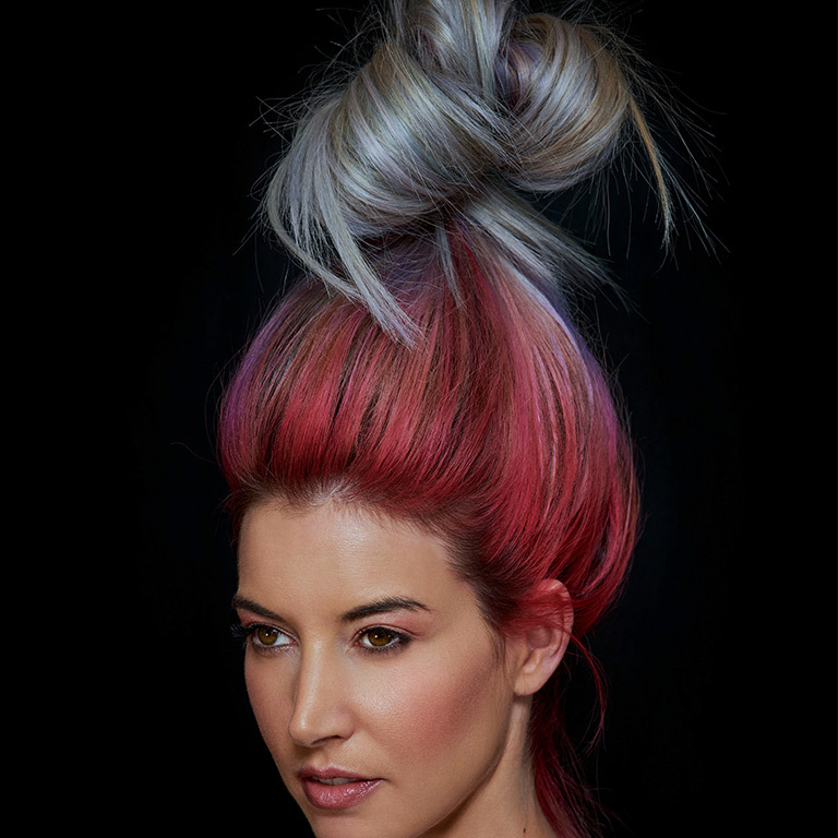 Top-Knot, Knotenfrisur am Oberkopf (&copy; Great Lengths)