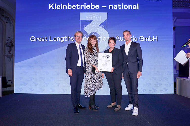 Auszeichnung 3. Platz Kleinbetriebe National für die Great Length Productions Austria GmbH (&copy; Peroutka/DiePresse)