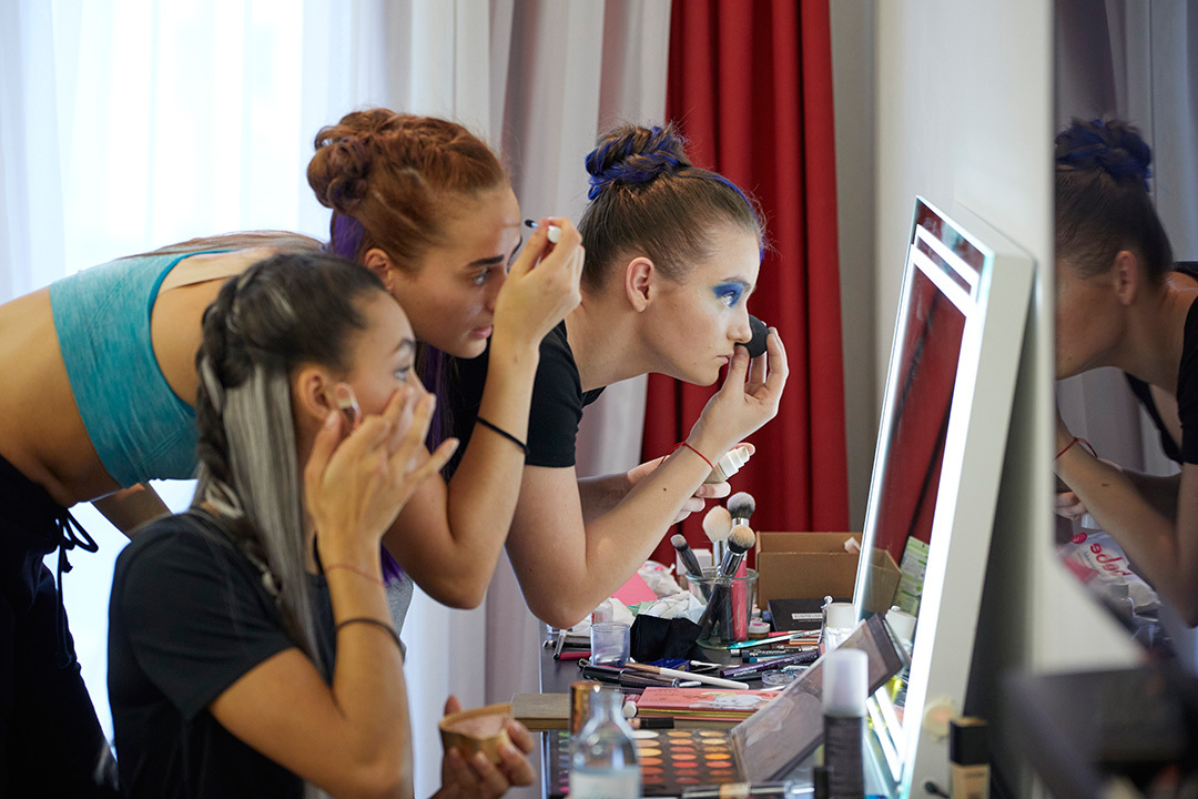 Backstage _JO_9657.jpg (&copy; Great Lengths)