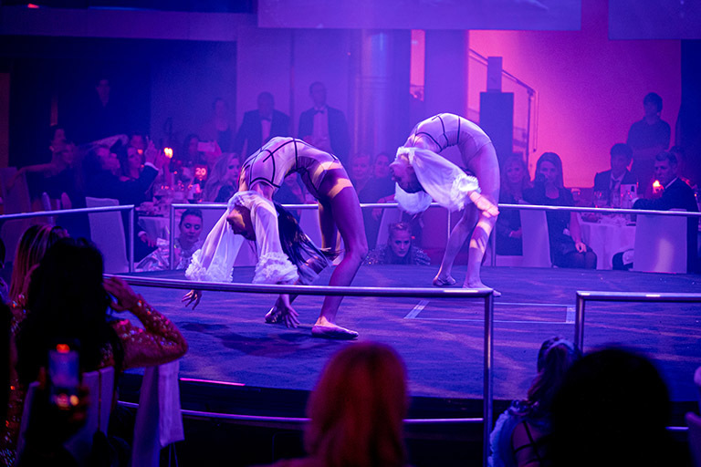 Gala Abend - Tanzeinlage / 221030-GL-my_first_experience-1167 (&copy; Great Lengths)