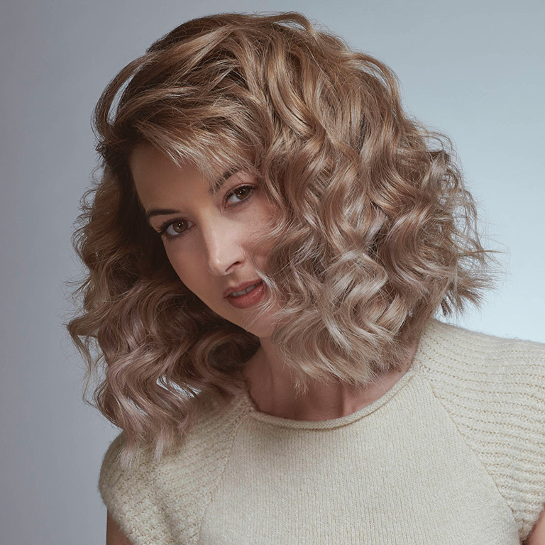 Short Bob (&copy; Great Lengths)